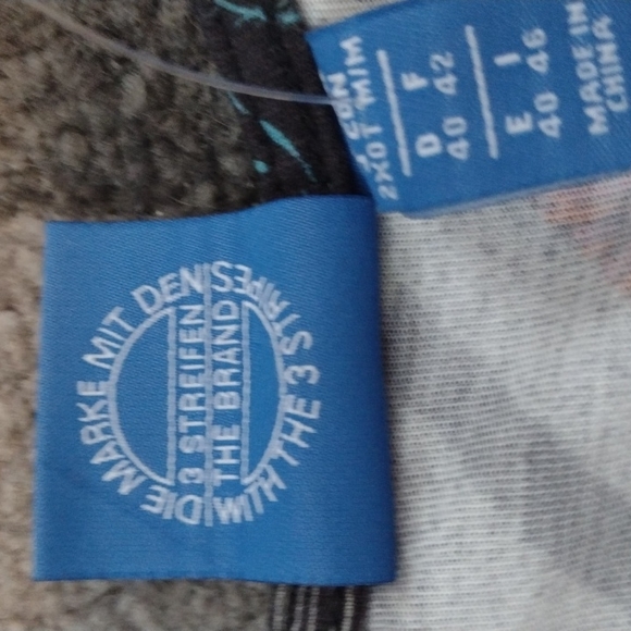 ADIDAS Tribal Pattern 3 STRIPE STREET WEAR Crop TANK!!!.. - Picture 4 of 4